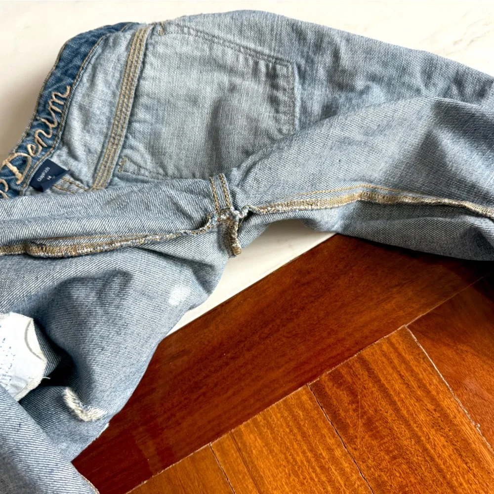 Gap Big Girls Bermuda Denim Capri Jeans Pants Shorts Size 14 Distressed Jeans